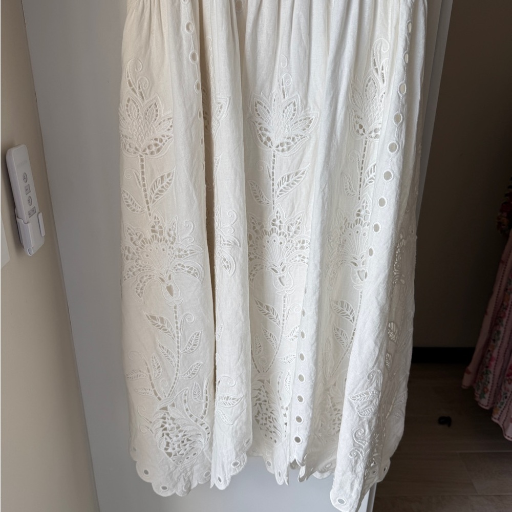Farm Rio: Richelieu Scalloped Broderie Anglaise Linen-Blend Midi Dress - Picture 13 of 14